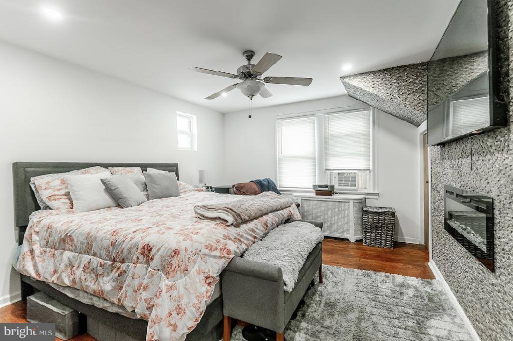 946 Macdade Boulevard, Yeadon, PA 19050