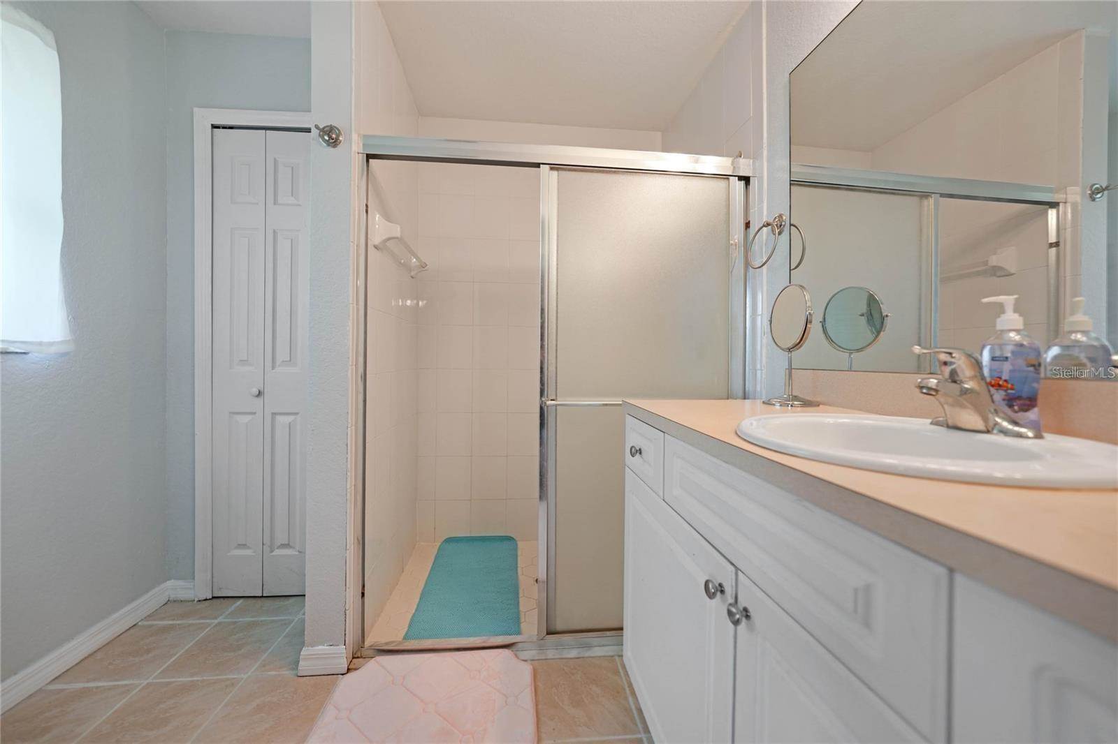 590 Ridgewood Street NW, Port Charlotte, FL 33952