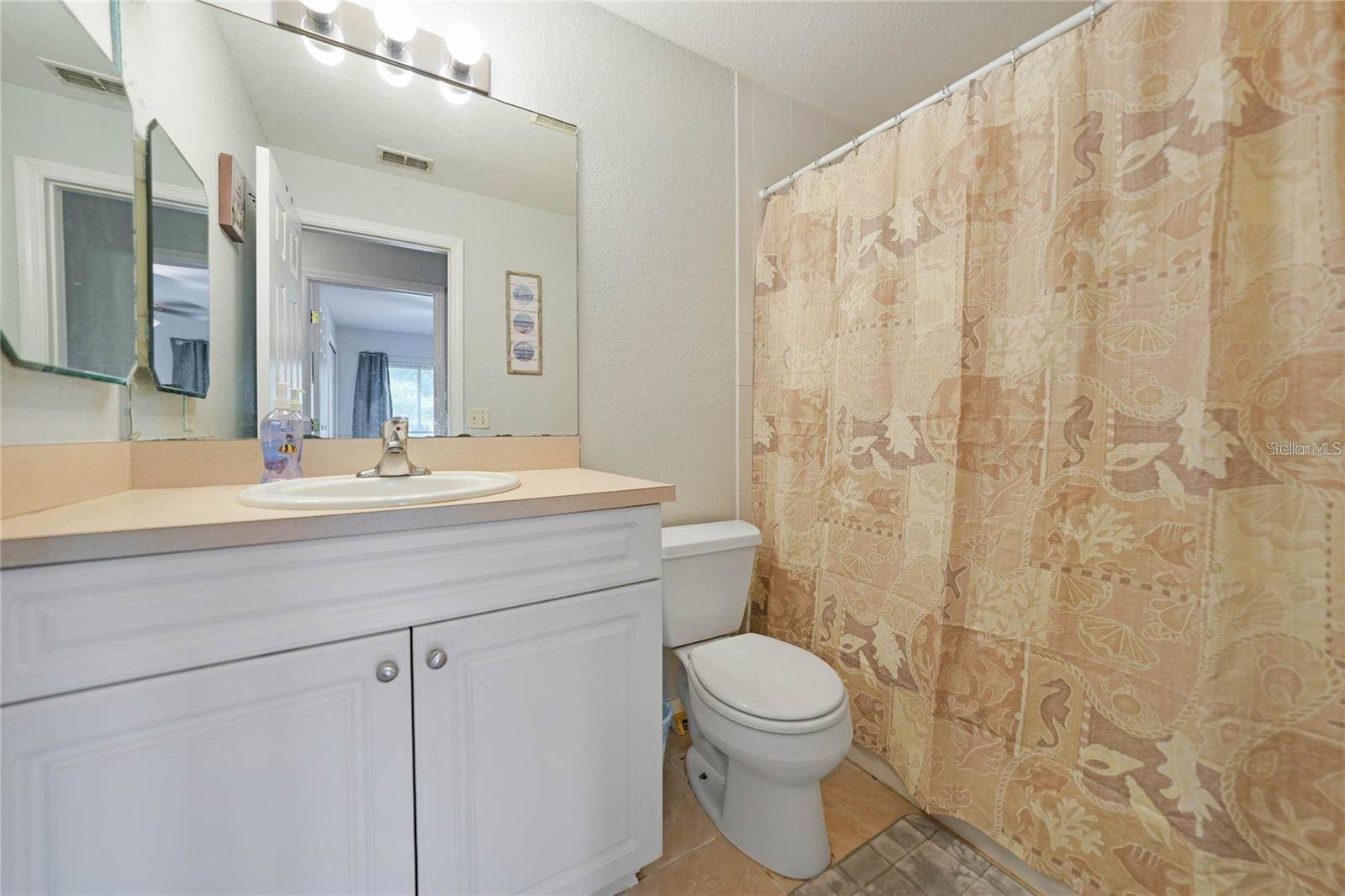 590 Ridgewood Street NW, Port Charlotte, FL 33952