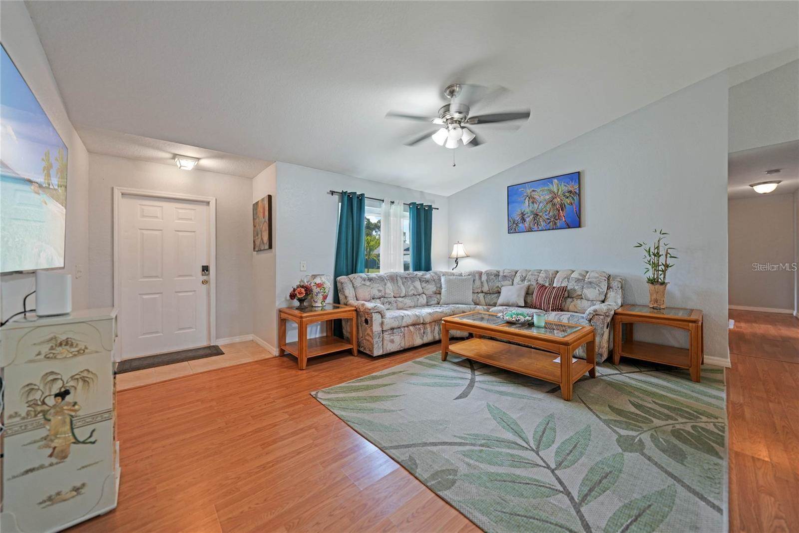 590 Ridgewood Street NW, Port Charlotte, FL 33952