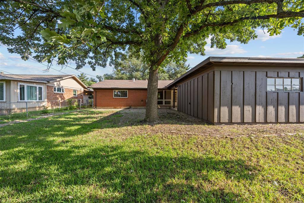 3212 Medina Avenue, Fort Worth, TX 76133