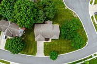 9509 W 116th Terrace, Overland Park, KS 66210