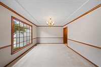 9509 W 116th Terrace, Overland Park, KS 66210