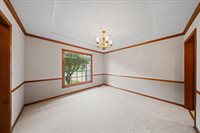 9509 W 116th Terrace, Overland Park, KS 66210