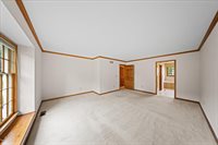 9509 W 116th Terrace, Overland Park, KS 66210