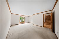 9509 W 116th Terrace, Overland Park, KS 66210