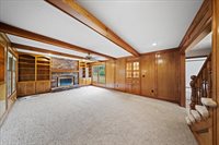 9509 W 116th Terrace, Overland Park, KS 66210