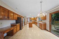 9509 W 116th Terrace, Overland Park, KS 66210