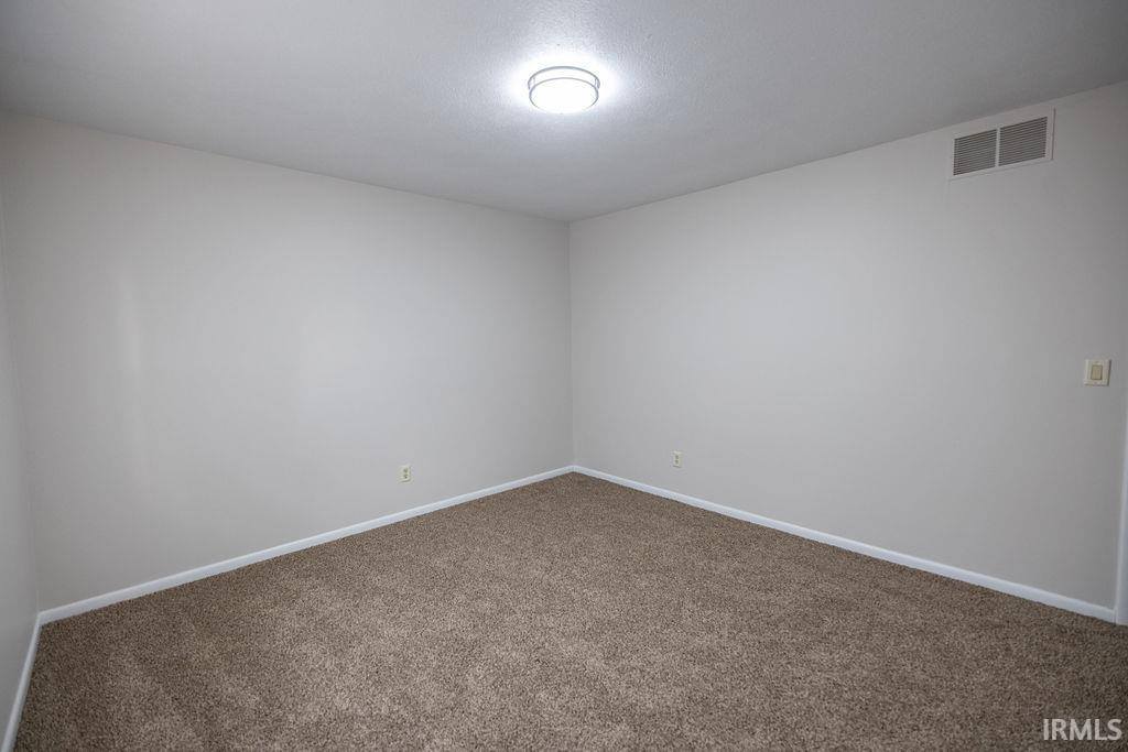 112 Beverly Court, Connersville, IN 47331