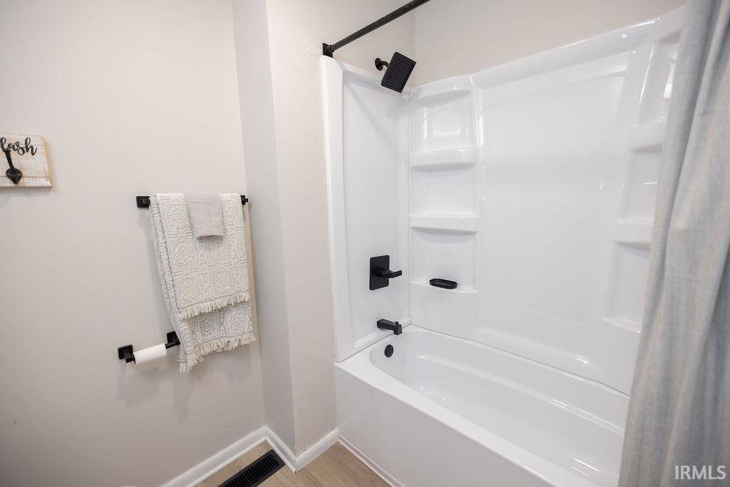 112 Beverly Court, Connersville, IN 47331