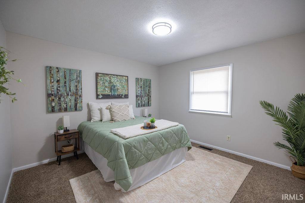 112 Beverly Court, Connersville, IN 47331