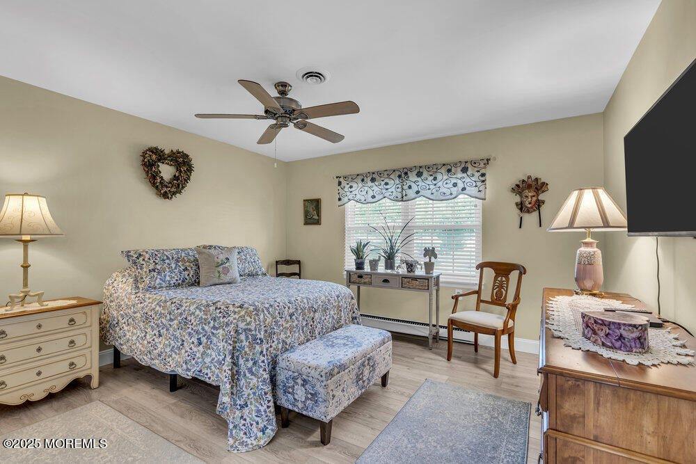 14B Yorkshire Court, Manchester, NJ 08759