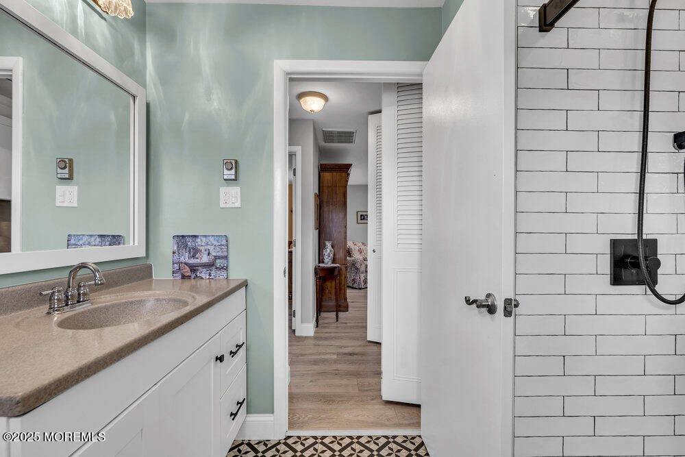 14B Yorkshire Court, Manchester, NJ 08759