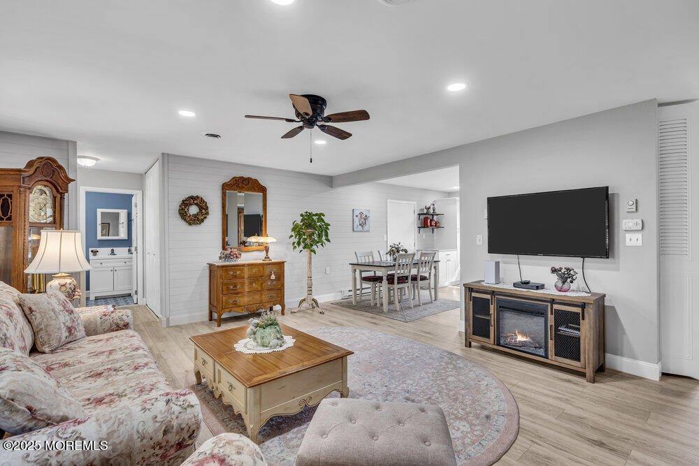 14B Yorkshire Court, Manchester, NJ 08759