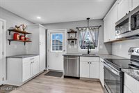 14B Yorkshire Court, Manchester, NJ 08759