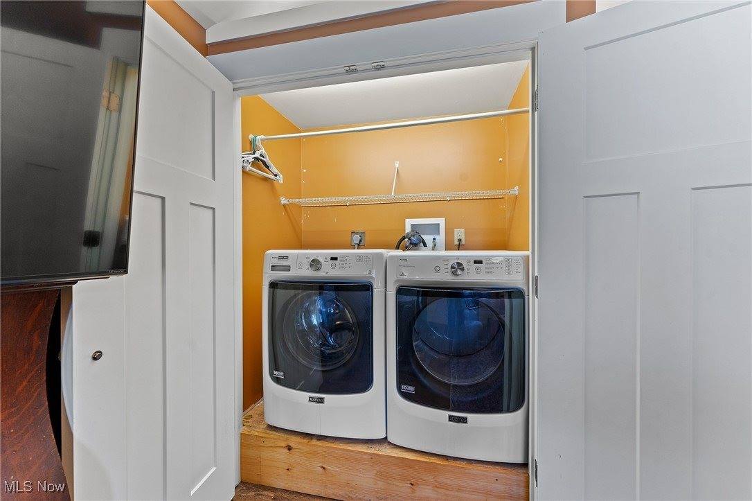 97 Overlook Boulevard, Struthers, OH 44471