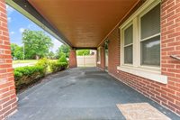 97 Overlook Boulevard, Struthers, OH 44471