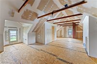 97 Overlook Boulevard, Struthers, OH 44471