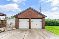 97 Overlook Boulevard, Struthers, OH 44471