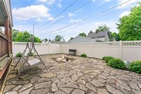97 Overlook Boulevard, Struthers, OH 44471