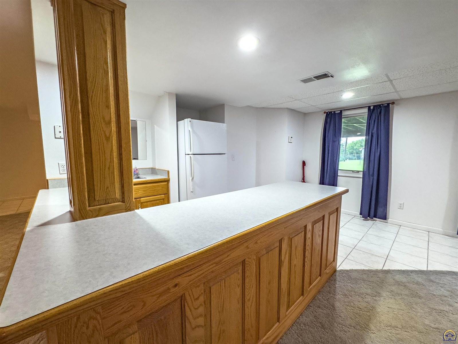 232 NE 60th St, Topeka, KS 66617