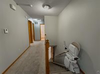 232 NE 60th St, Topeka, KS 66617