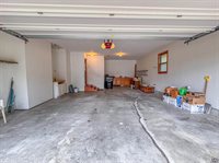 232 NE 60th St, Topeka, KS 66617