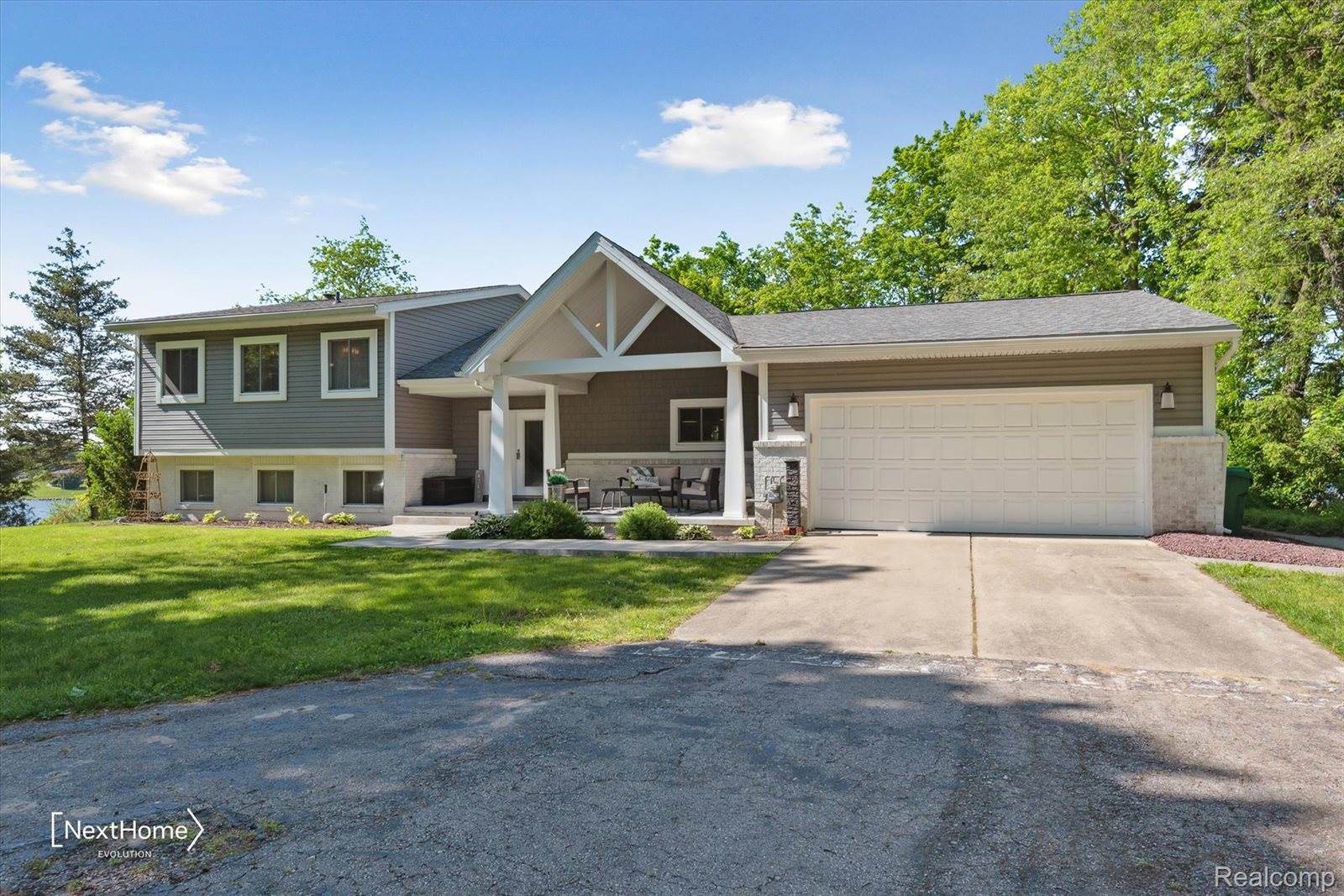 47400 West Huron River Drive, VanBurenCharterTownship_Wayne, MI 48111