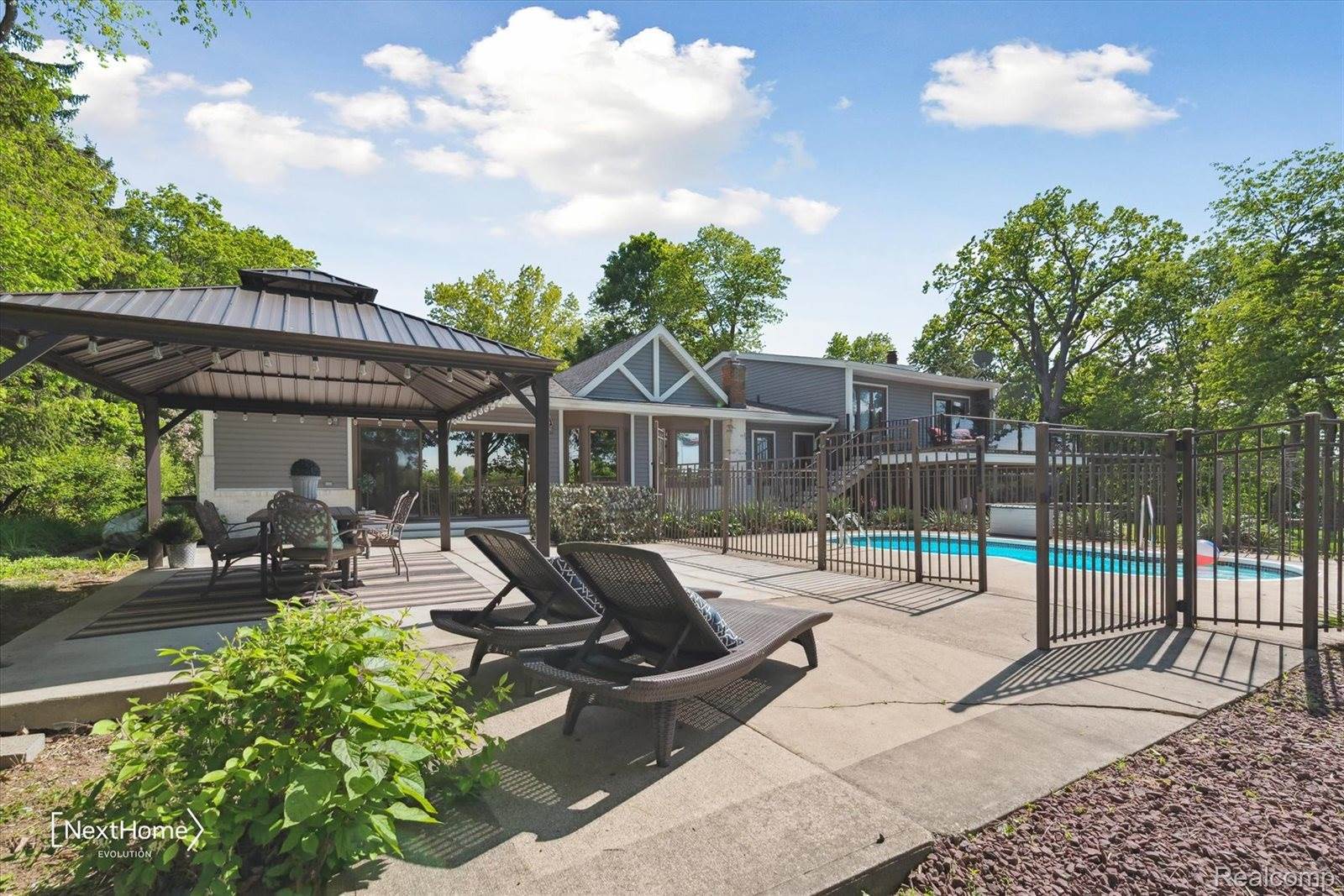 47400 West Huron River Drive, VanBurenCharterTownship_Wayne, MI 48111