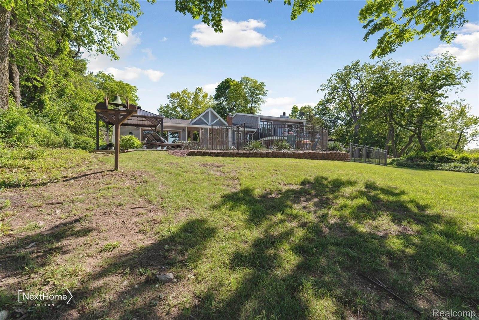 47400 West Huron River Drive, VanBurenCharterTownship_Wayne, MI 48111