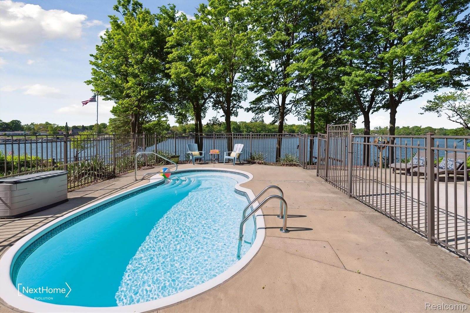 47400 West Huron River Drive, VanBurenCharterTownship_Wayne, MI 48111