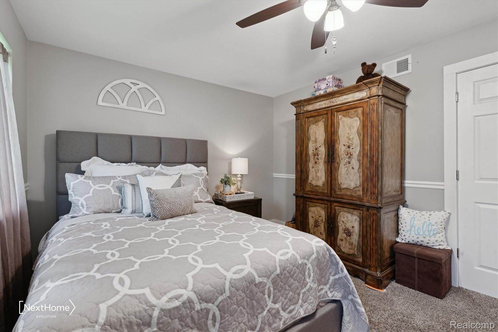 47400 West Huron River Drive, VanBurenCharterTownship_Wayne, MI 48111