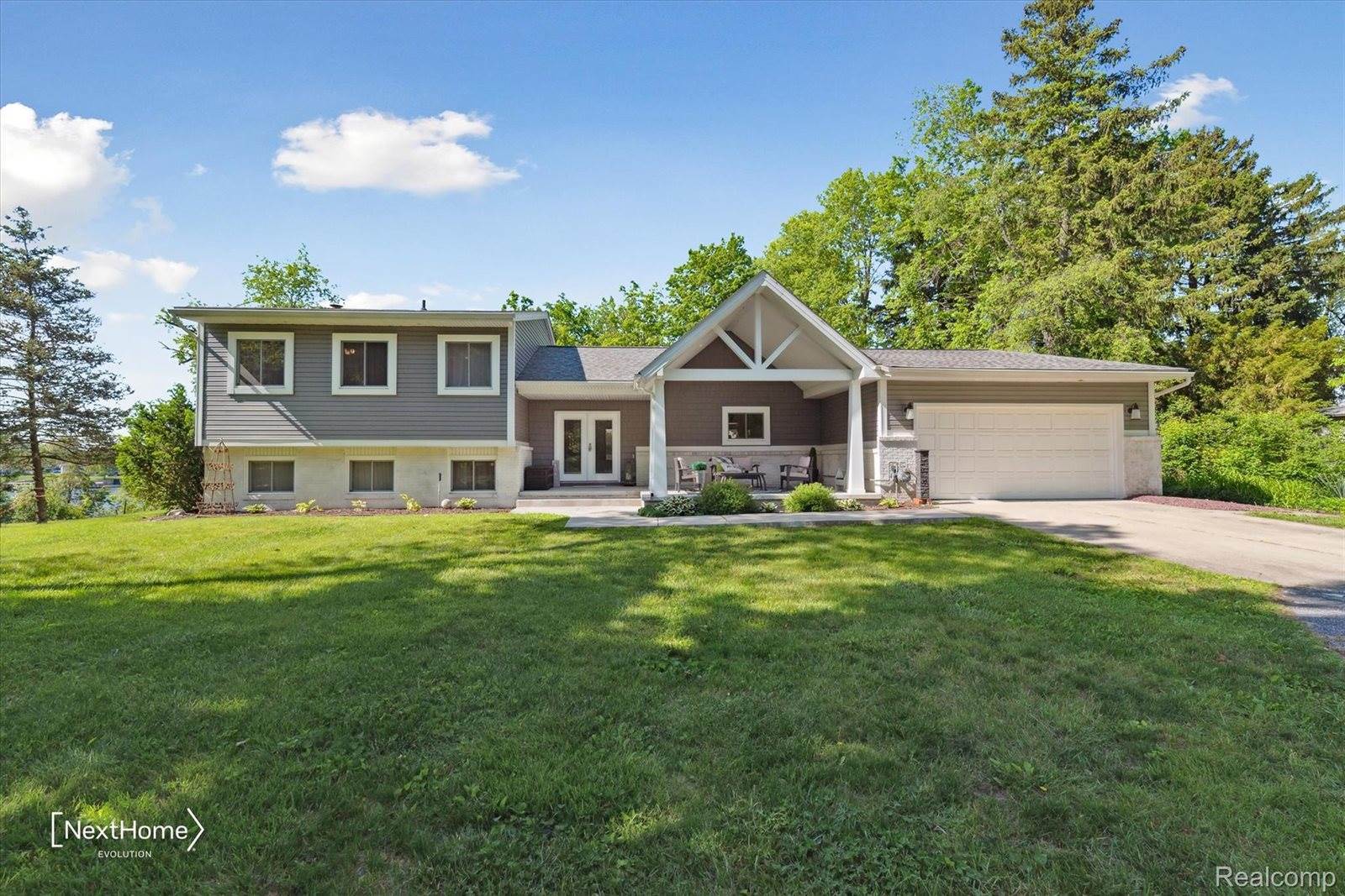 47400 West Huron River Drive, VanBurenCharterTownship_Wayne, MI 48111