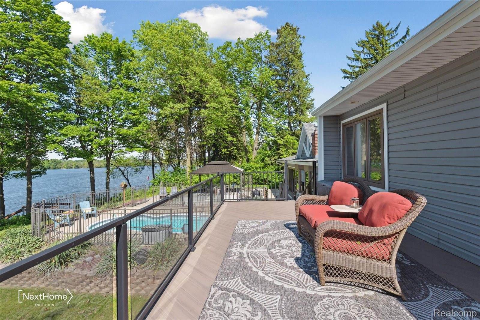 47400 West Huron River Drive, VanBurenCharterTownship_Wayne, MI 48111