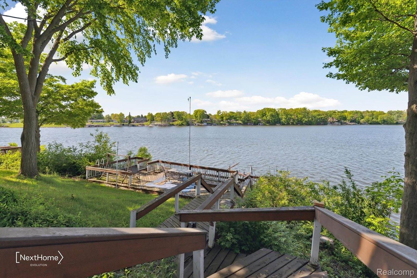 47400 West Huron River Drive, VanBurenCharterTownship_Wayne, MI 48111