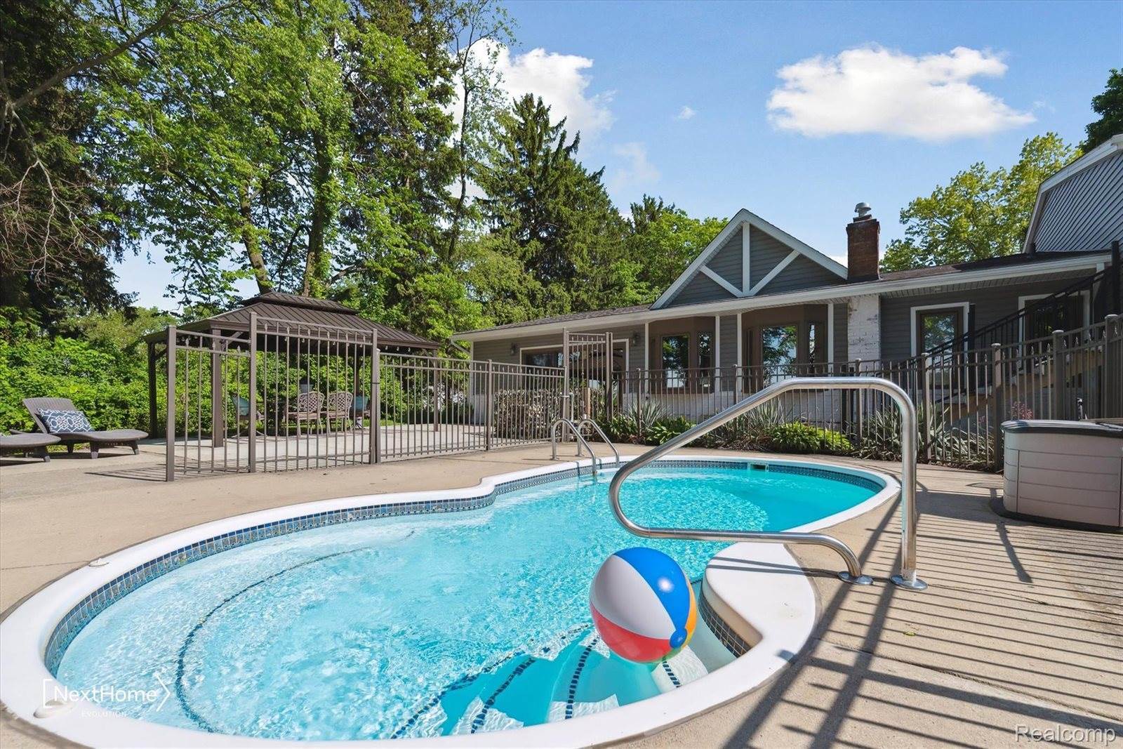 47400 West Huron River Drive, VanBurenCharterTownship_Wayne, MI 48111