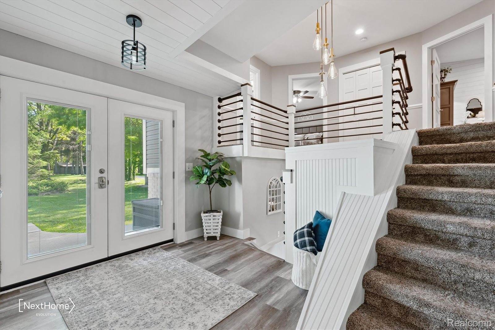 47400 West Huron River Drive, VanBurenCharterTownship_Wayne, MI 48111