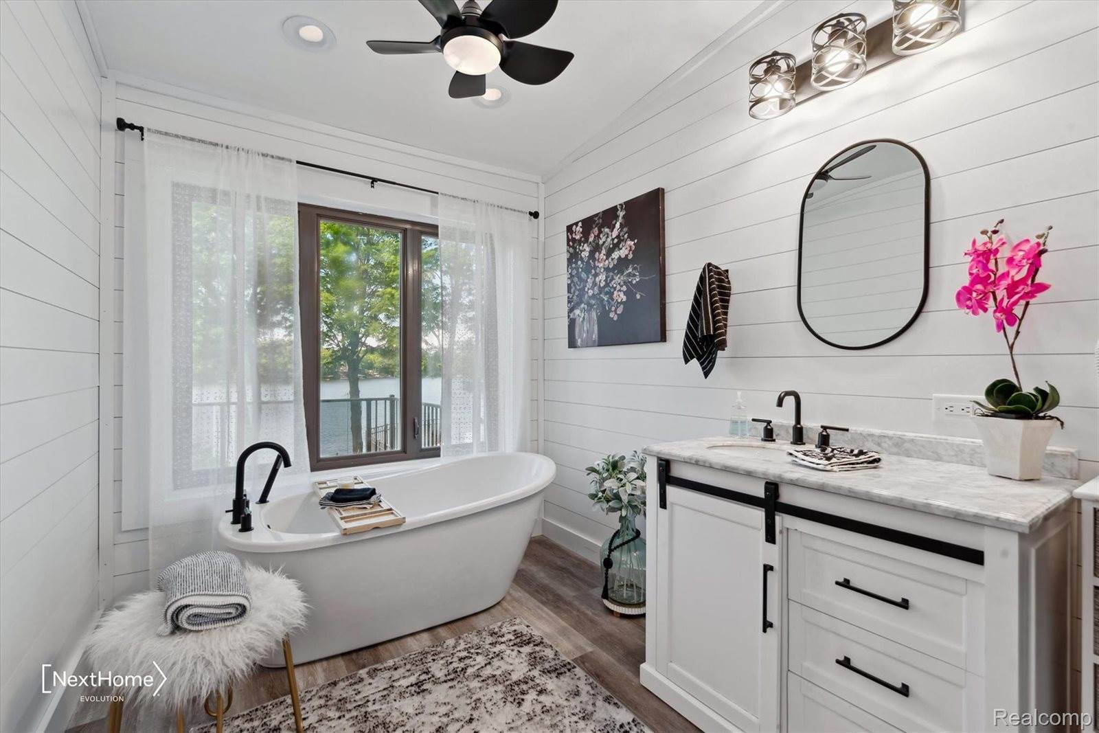 47400 West Huron River Drive, VanBurenCharterTownship_Wayne, MI 48111