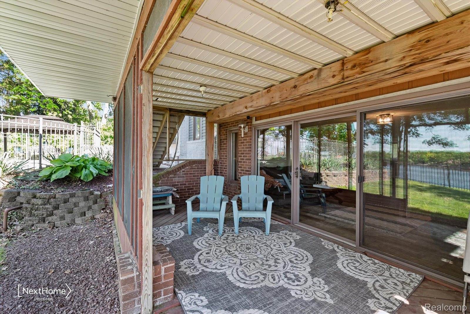 47400 West Huron River Drive, VanBurenCharterTownship_Wayne, MI 48111