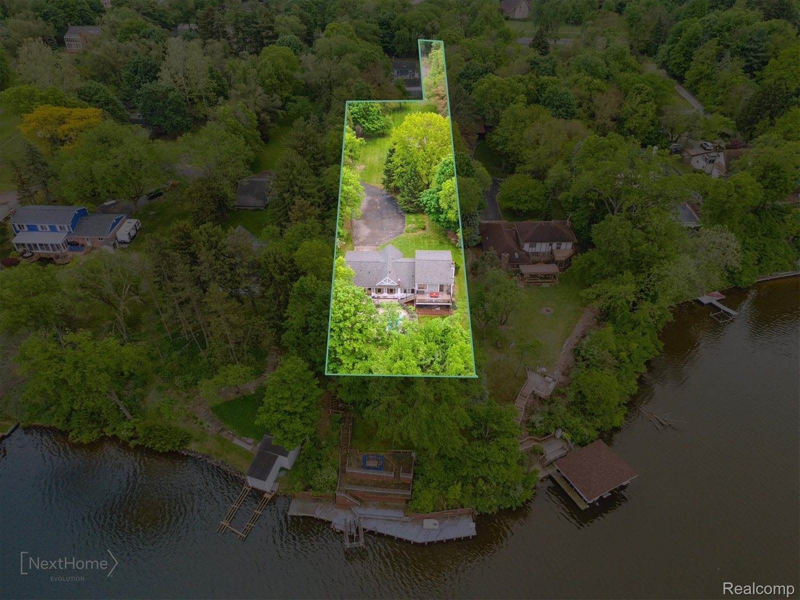 47400 West Huron River Drive, VanBurenCharterTownship_Wayne, MI 48111