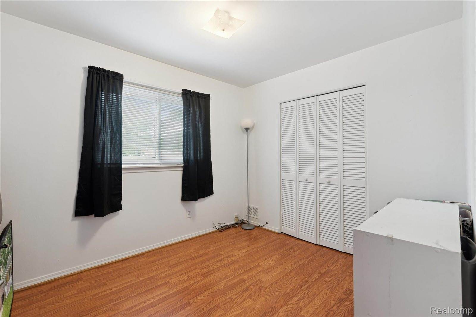 6057 Sylvia Street, TaylorCity_Wayne, MI 48180