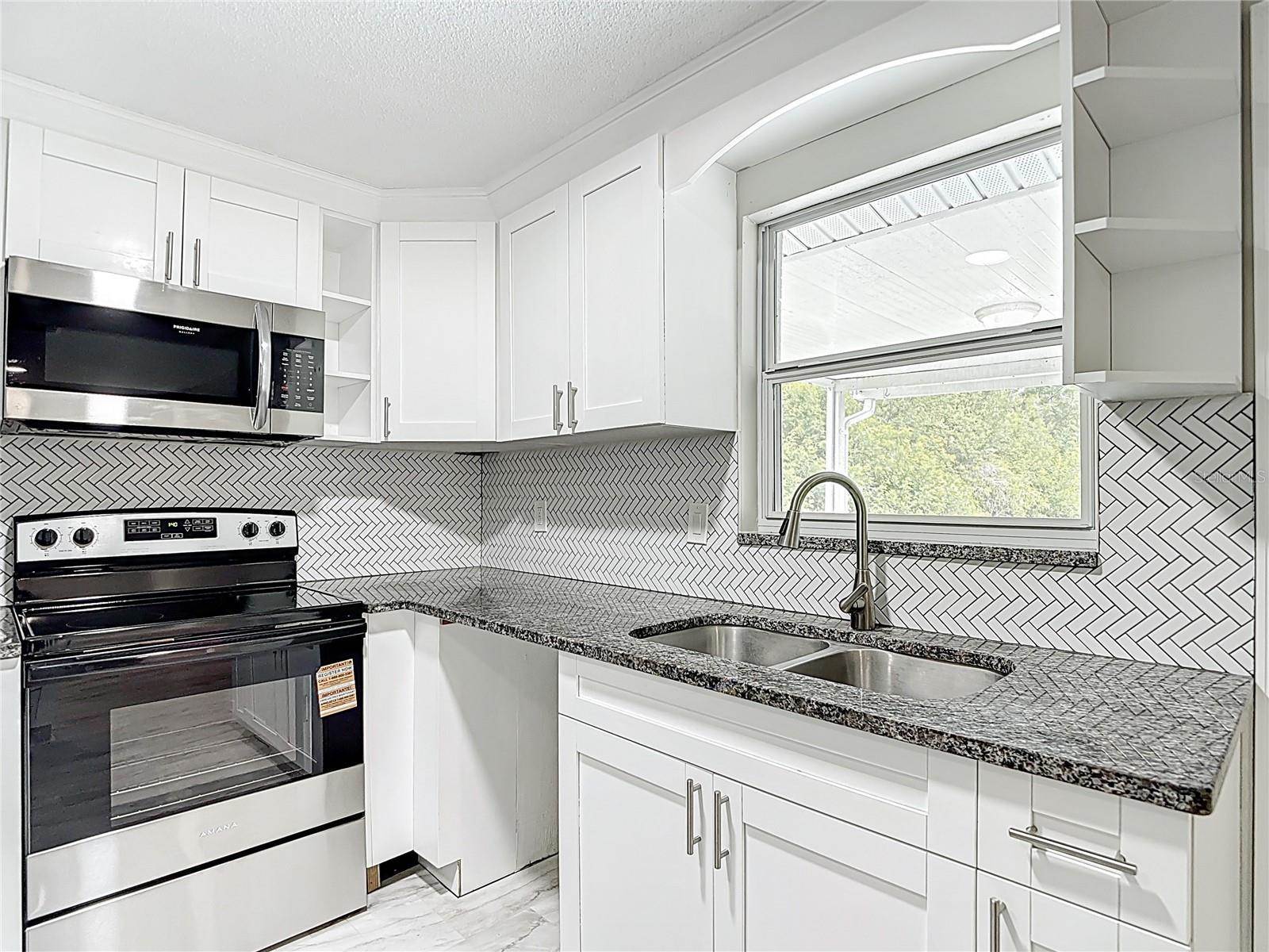 8329 Gulf Way, Hudson, FL 34667