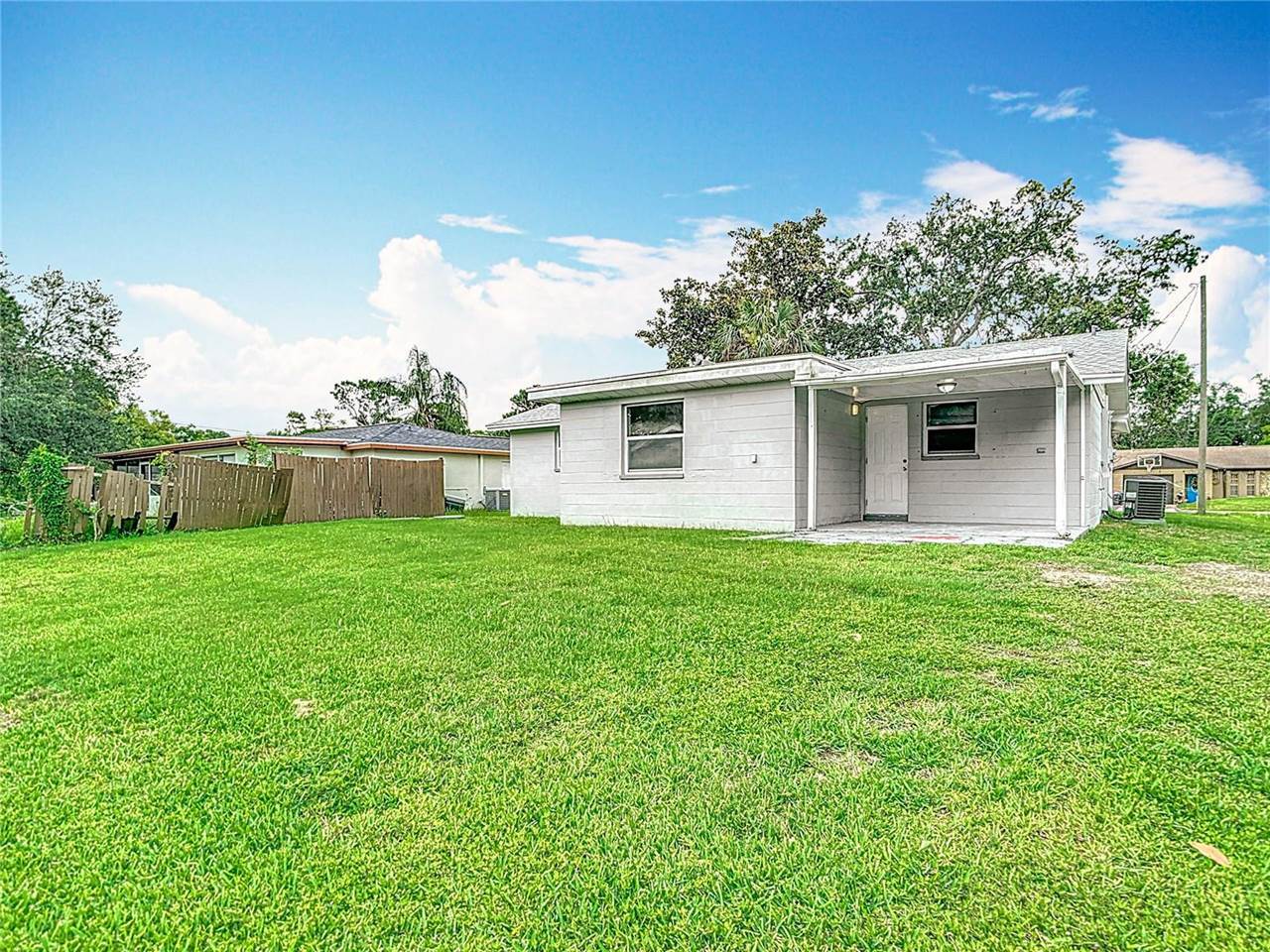 8329 Gulf Way, Hudson, FL 34667