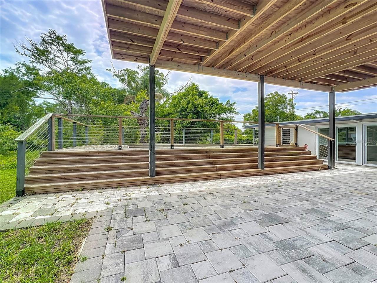 93 E Mariana Avenue, North Fort Myers, FL 33917