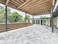 93 E Mariana Avenue, North Fort Myers, FL 33917