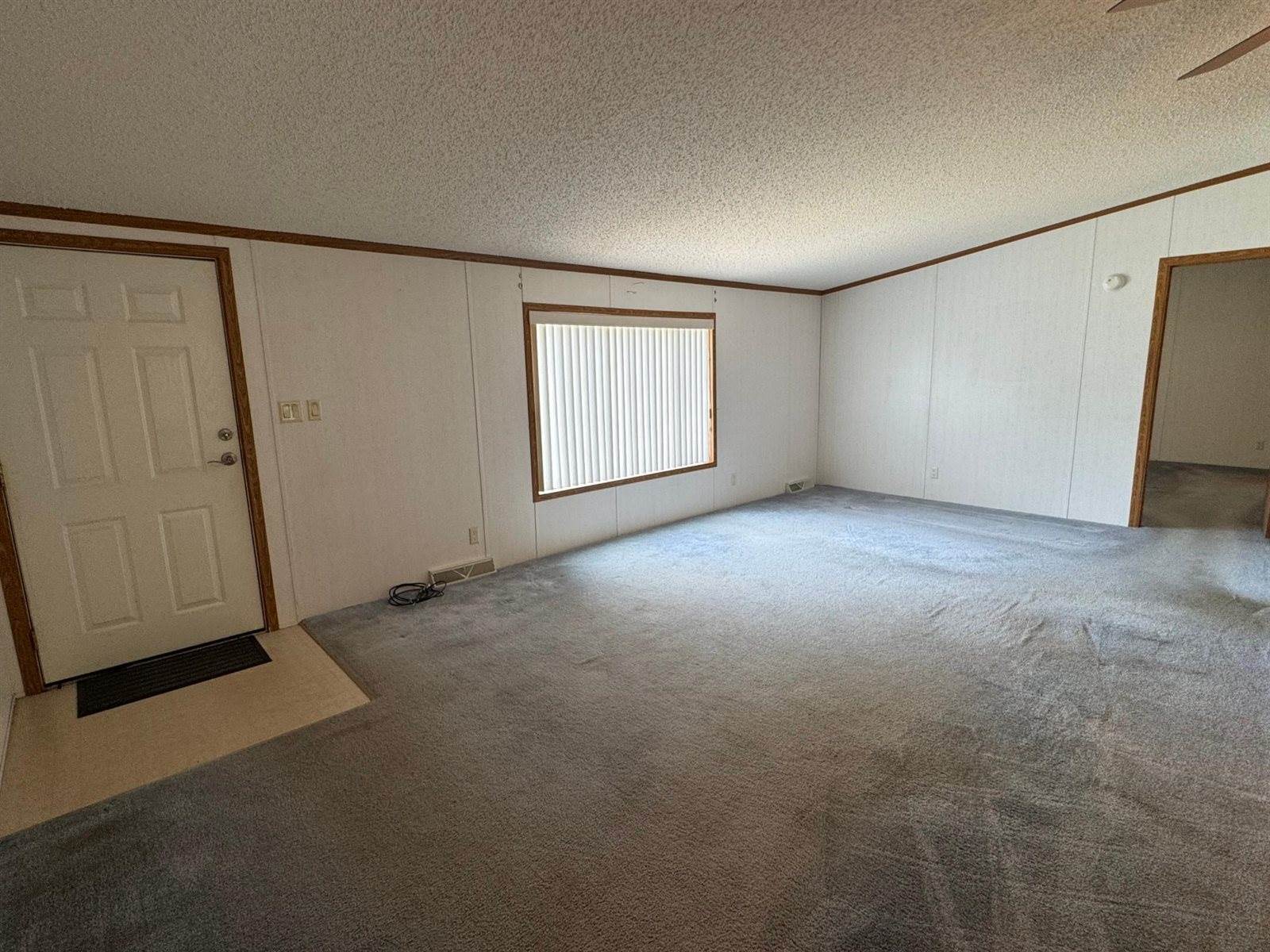 1616 4th Avenue, International Falls, MN 56649