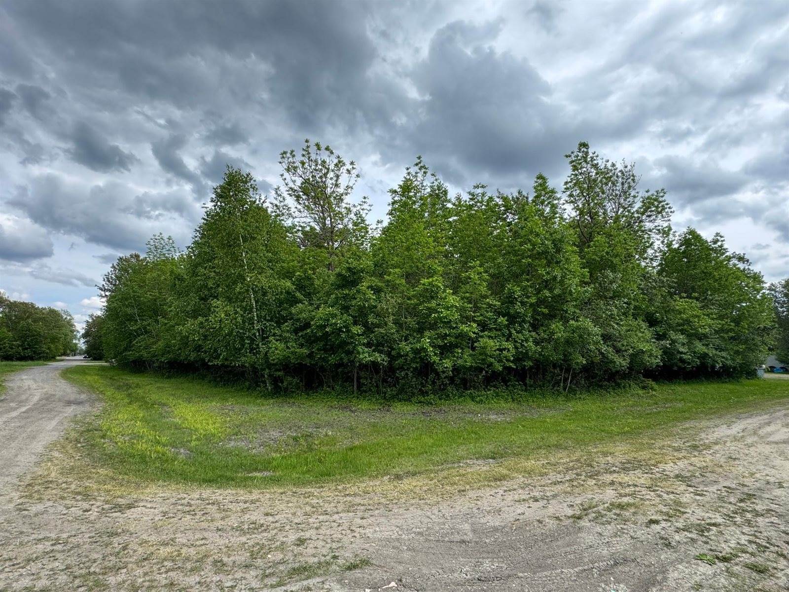 1616 4th Avenue, International Falls, MN 56649