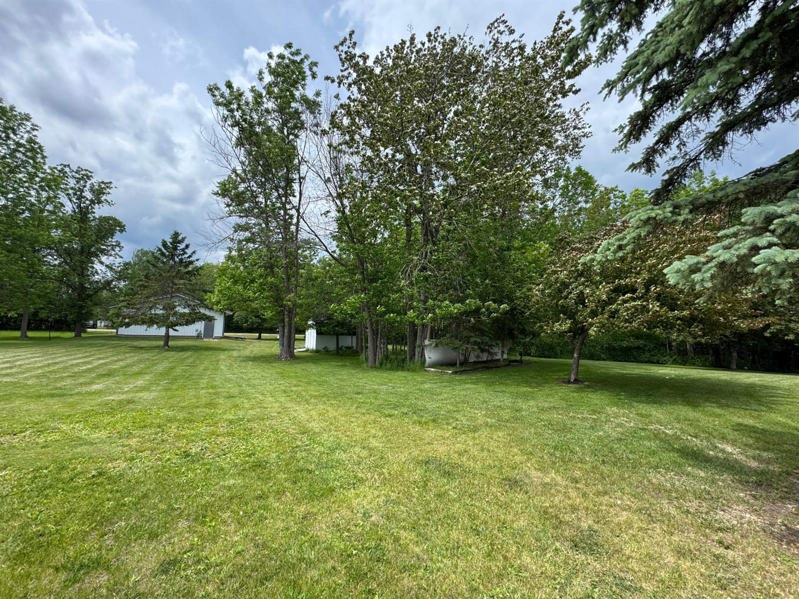 1616 4th Avenue, International Falls, MN 56649