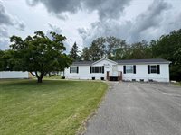 1616 4th Avenue, International Falls, MN 56649