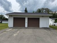 1616 4th Avenue, International Falls, MN 56649